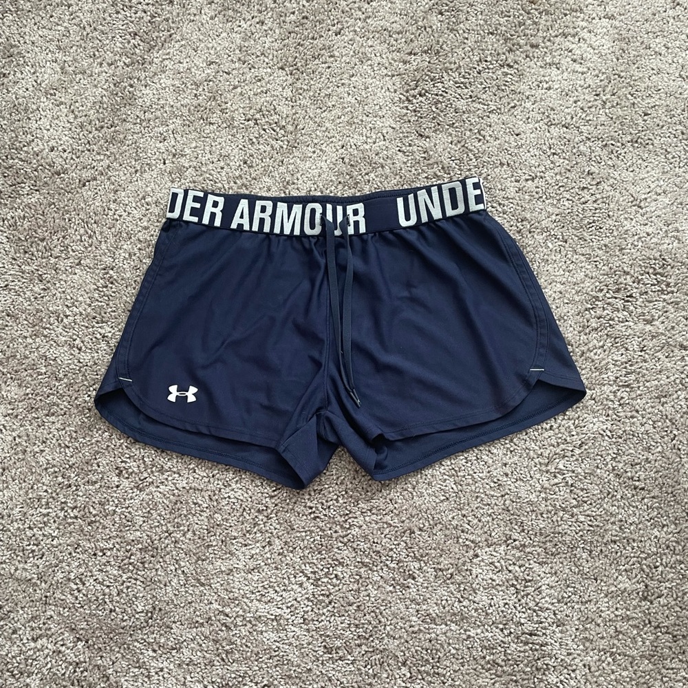 Under Armour navy loose shorts